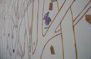 Bosque pintado en el Pabellón Infantil